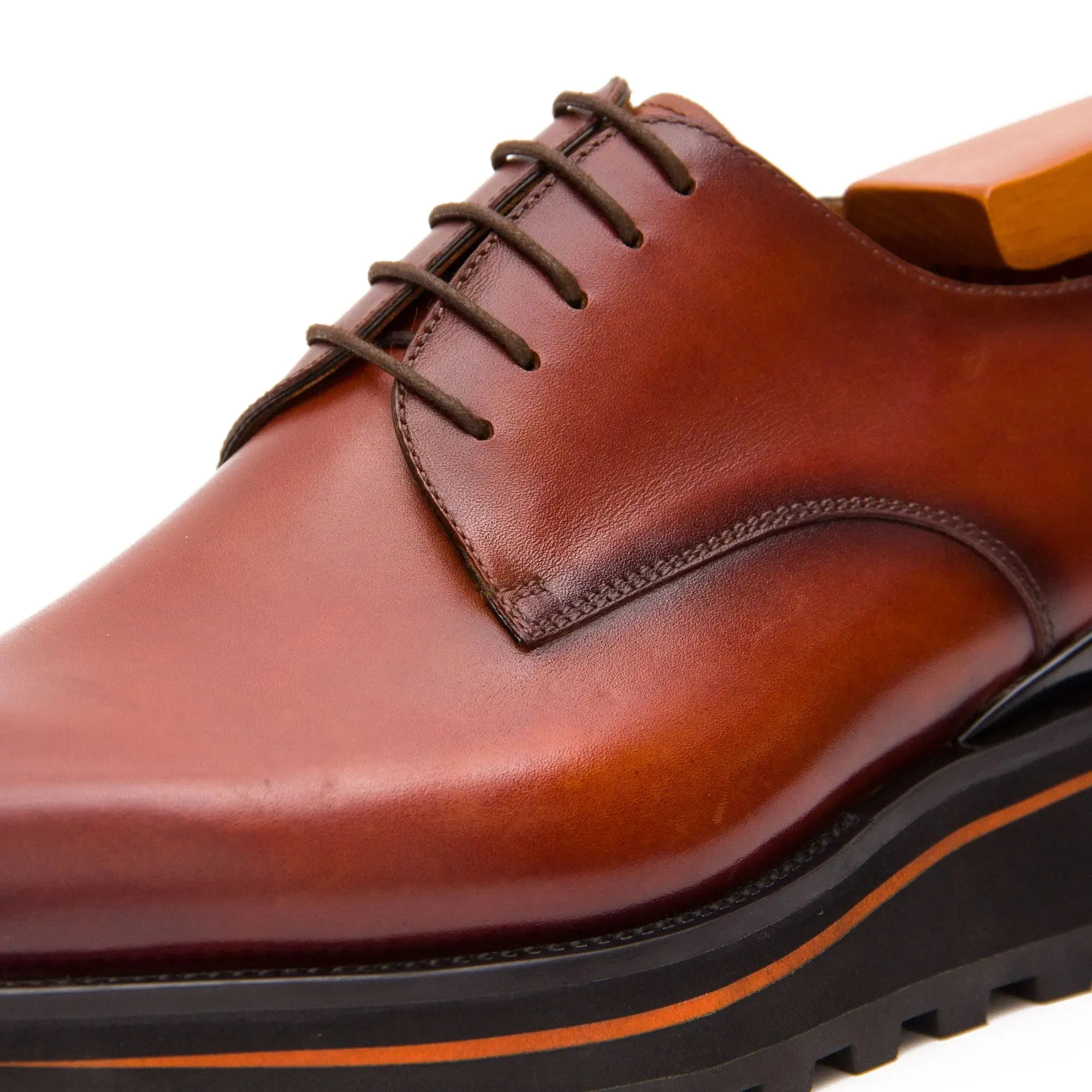 Calf leather business dress derby shoes Brown