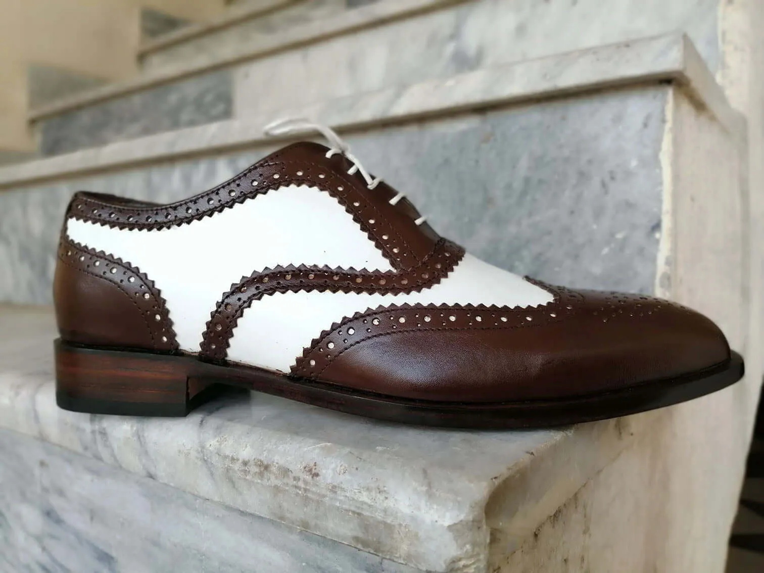 Handmade Men's Two Tone Brown White Wing Tip Brogue Leather Lace Up Shoes, Men Designer Dress Formal Luxury Shoes