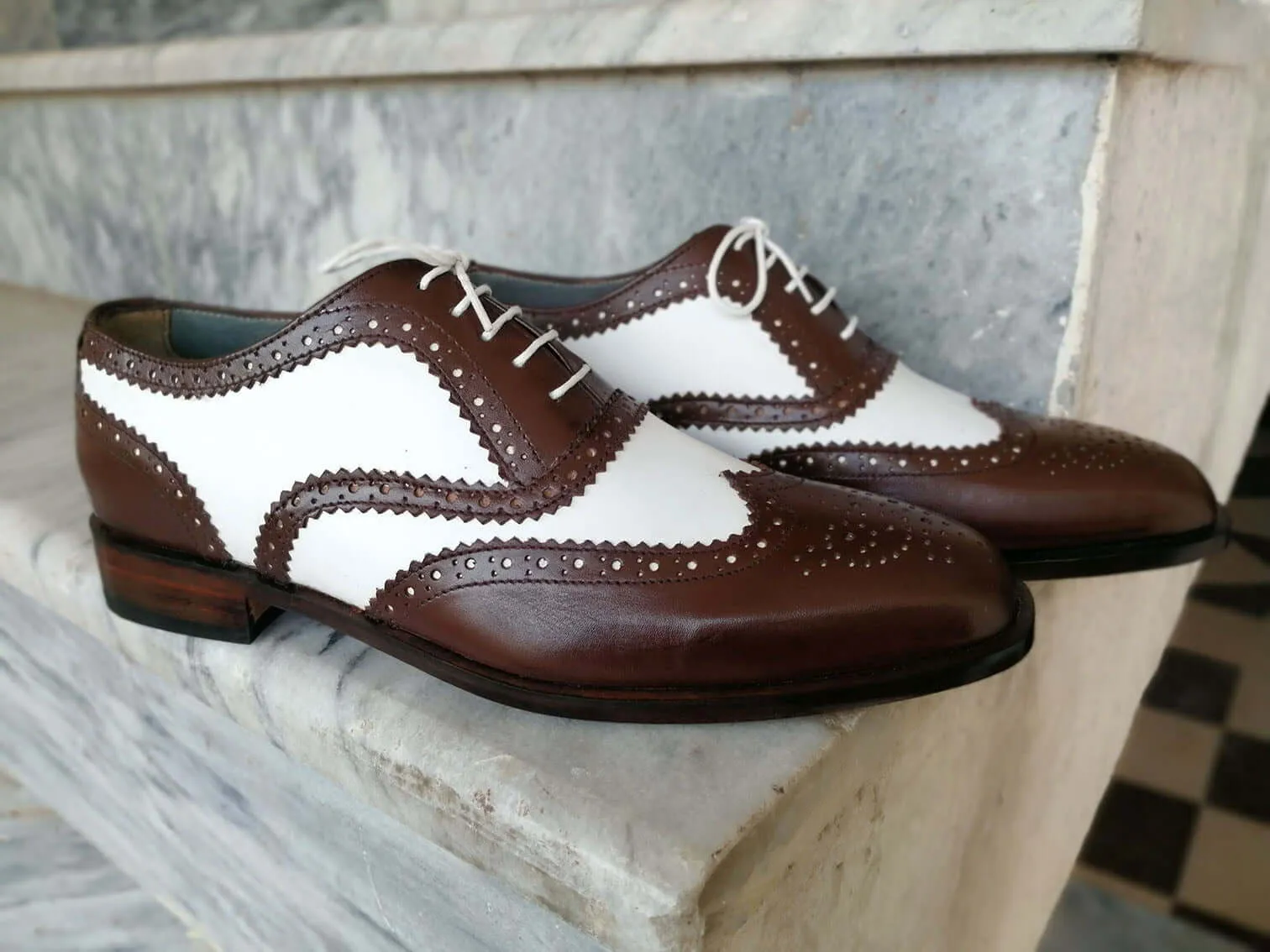 Handmade Men's Two Tone Brown White Wing Tip Brogue Leather Lace Up Shoes, Men Designer Dress Formal Luxury Shoes